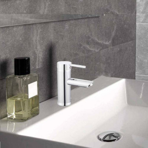 Vetrineinrete® Rubinetto per bagno ultra moderno cromato lucido miscelatore orientabile per lavabo a canna bassa 